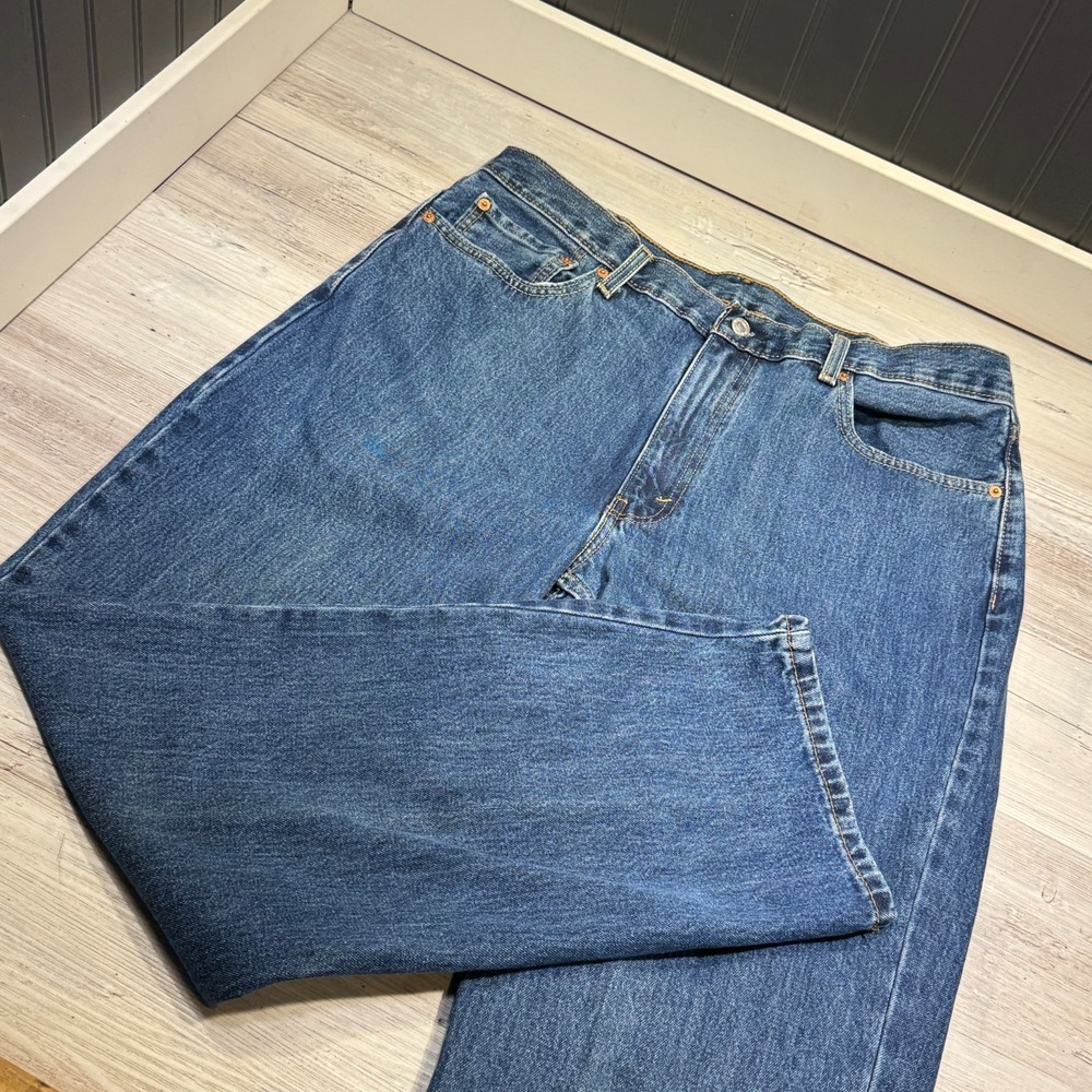 Levi's 550 Relaxed Fit Jeans Mens 38x32 Blue Medium Wash Tapered Leg 100% Cotton